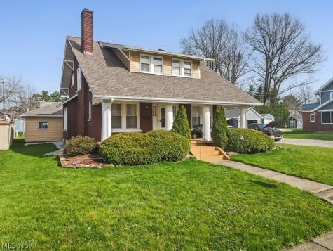 2144 Ridgewood Avenue Alliance OH 44601