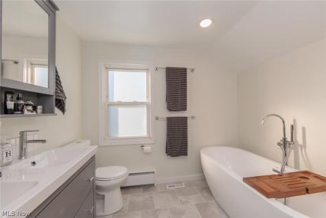 3206 W 138th Street Cleveland OH 44111