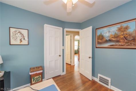 3206 W 138th Street Cleveland OH 44111