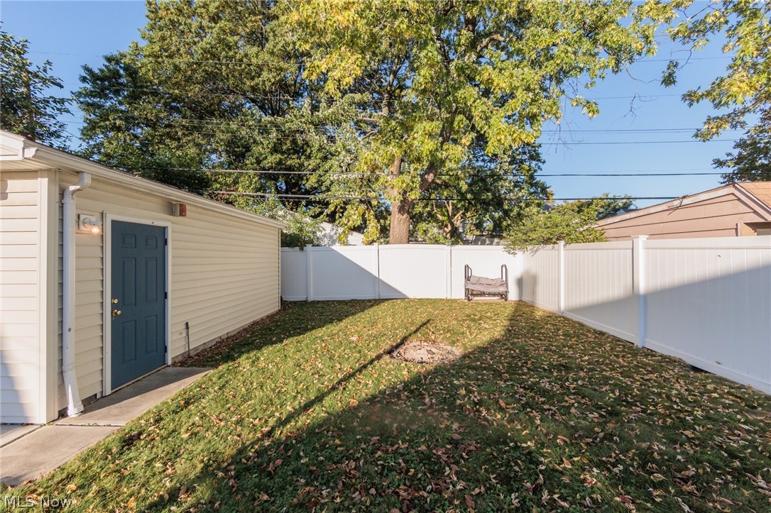 3206 W 138th Street Cleveland OH 44111