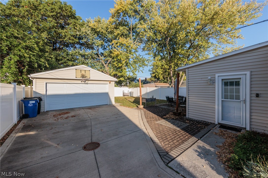 3206 W 138th Street Cleveland OH 44111