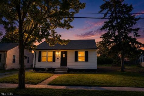 13711 Bennington Avenue Cleveland OH 44135