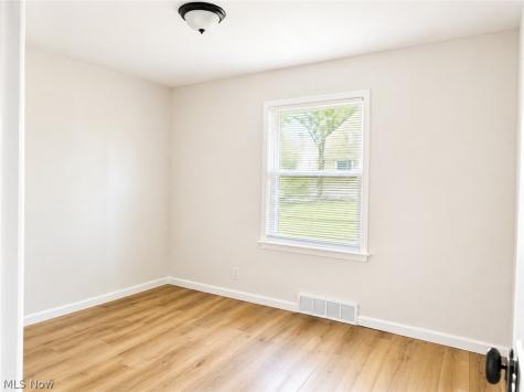 13711 Bennington Avenue Cleveland OH 44135