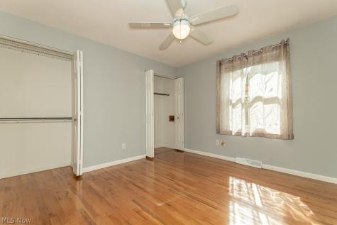 5223 Chickadee Lane Lyndhurst OH 44124