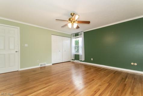 5223 Chickadee Lane Lyndhurst OH 44124