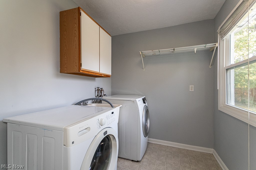 5223 Chickadee Lane Lyndhurst OH 44124