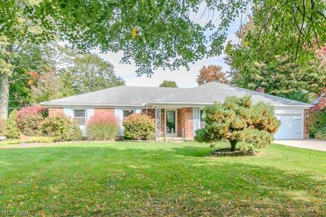 5223 Chickadee Lane Lyndhurst OH 44124