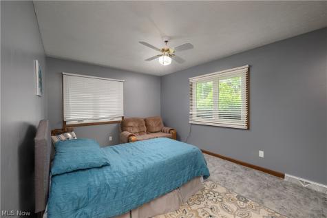2677 Summit Road Akron OH 44321