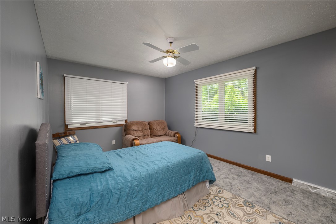 2677 Summit Road Akron OH 44321