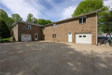 2677 Summit Road Akron OH 44321