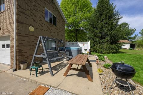 2677 Summit Road Akron OH 44321