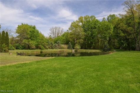 2677 Summit Road Akron OH 44321