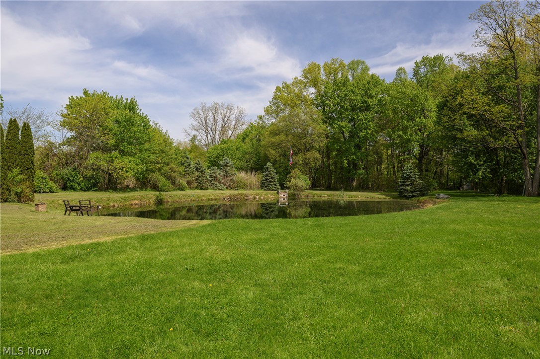 2677 Summit Road Akron OH 44321