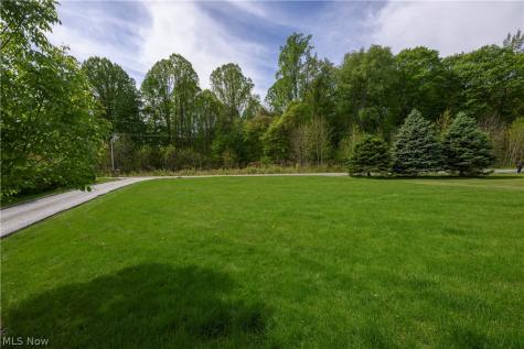 2677 Summit Road Akron OH 44321