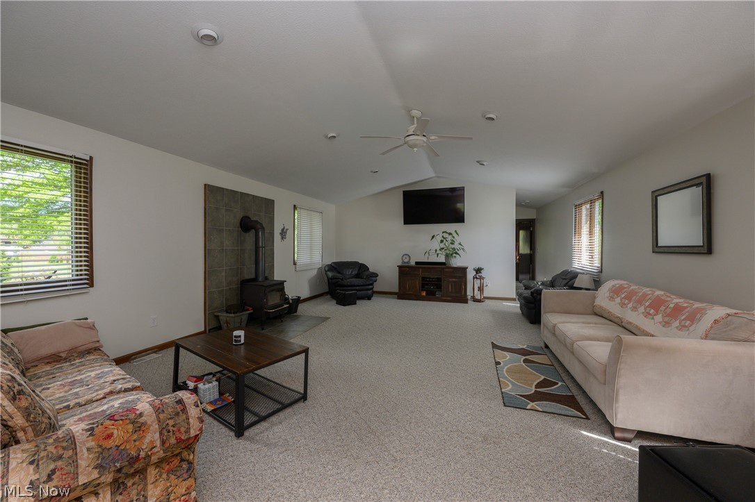 2677 Summit Road Akron OH 44321