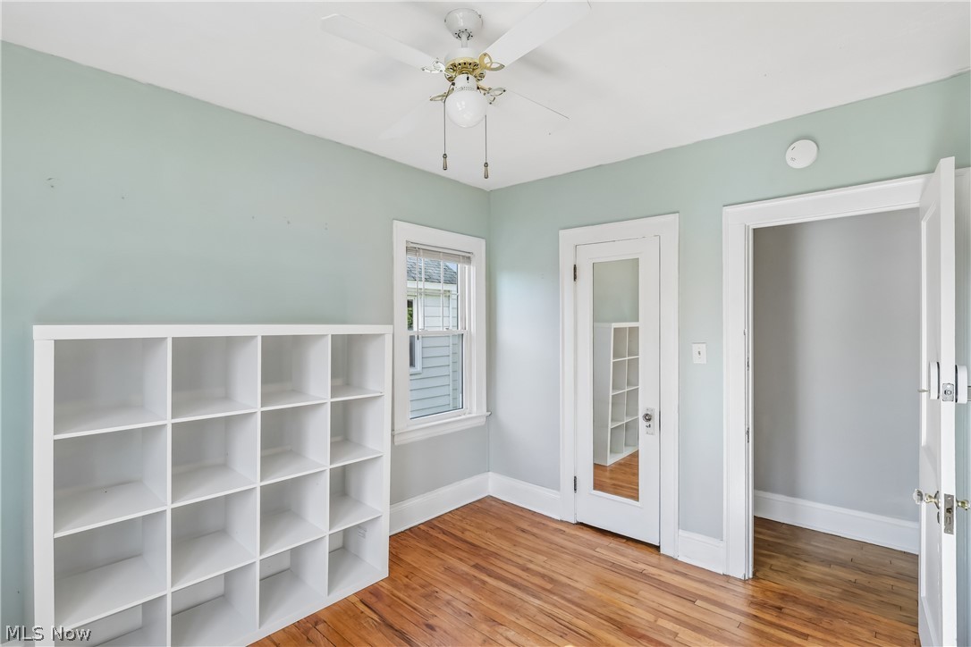 1674 Victoria Avenue Lakewood OH 44107