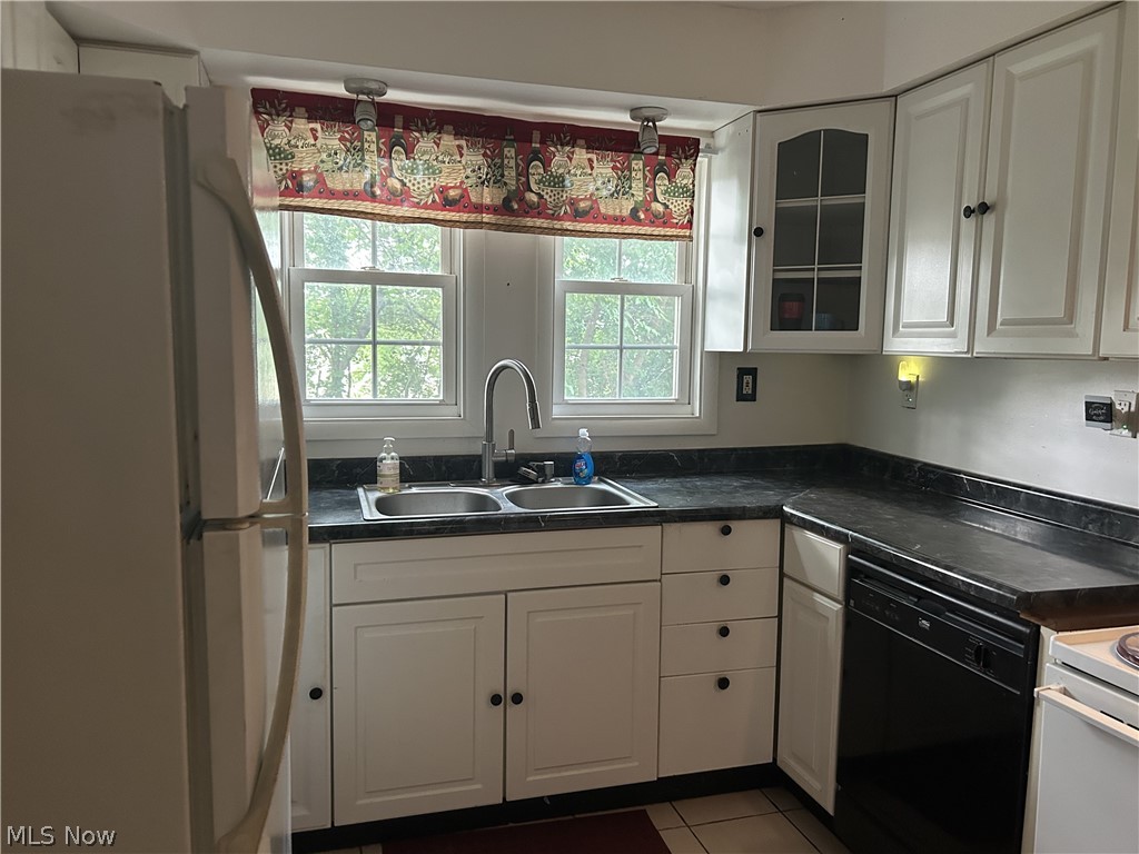 1012 Kling Street Akron OH 44301