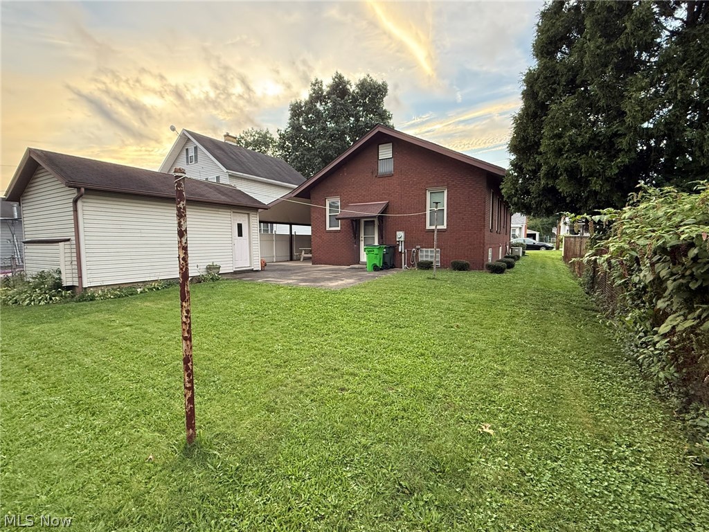410 E 2nd Street Dover OH 44622