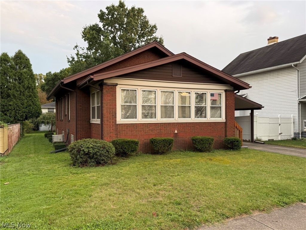 410 E 2nd Street Dover OH 44622