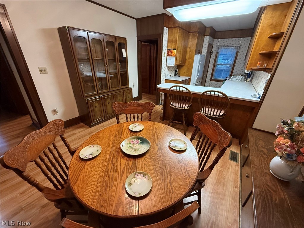 410 E 2nd Street Dover OH 44622