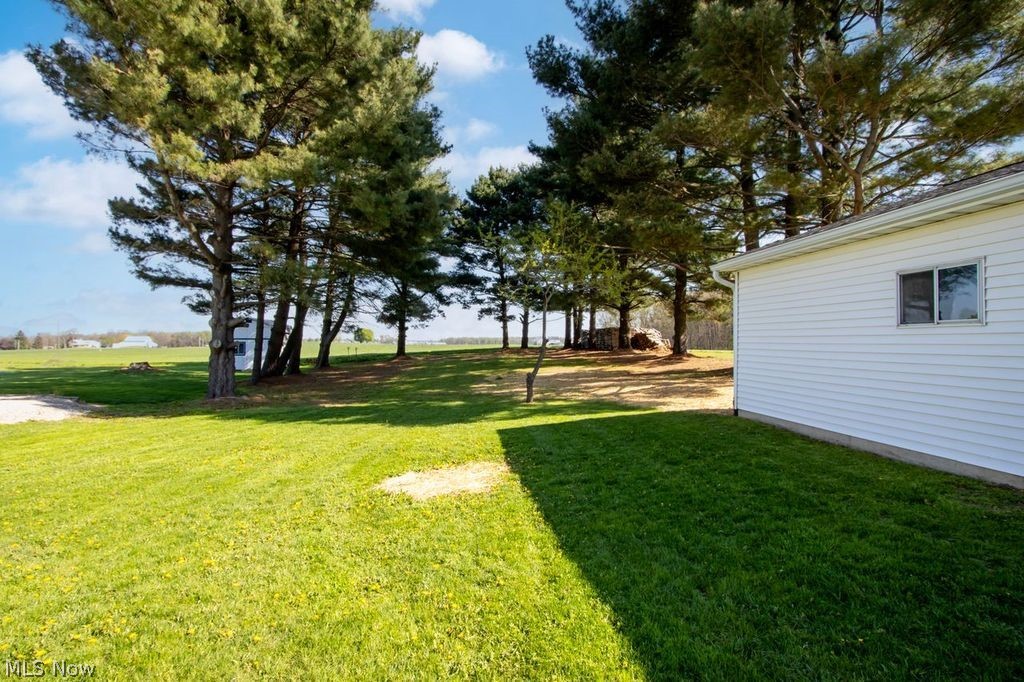 8633 Ashland Road Wooster OH 44691