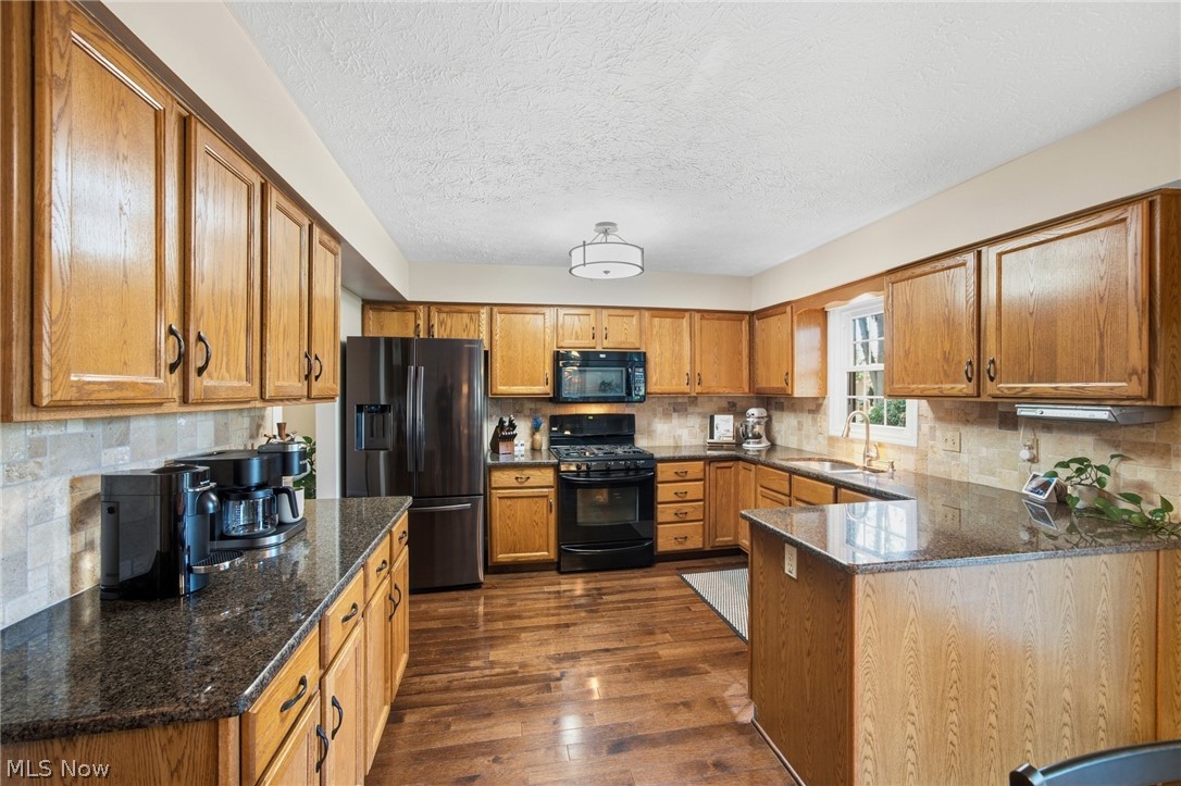 30019 Wellington Drive North Olmsted OH 44070
