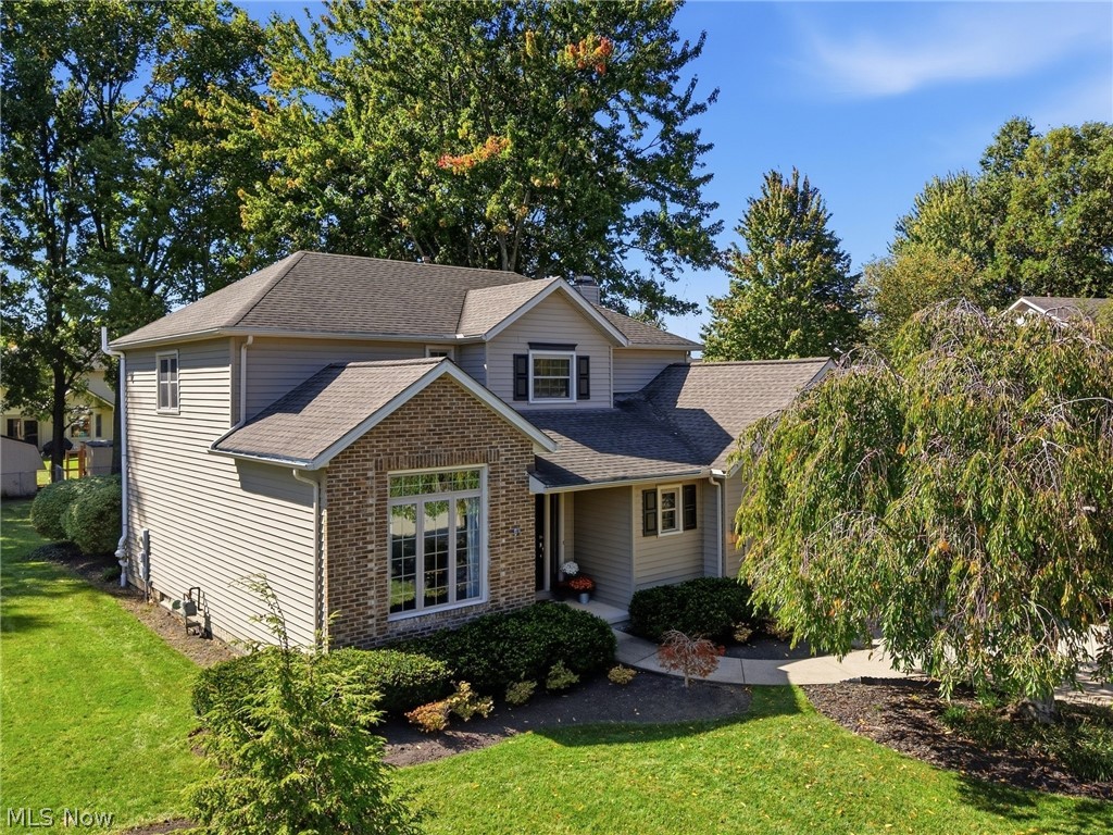 30019 Wellington Drive North Olmsted OH 44070