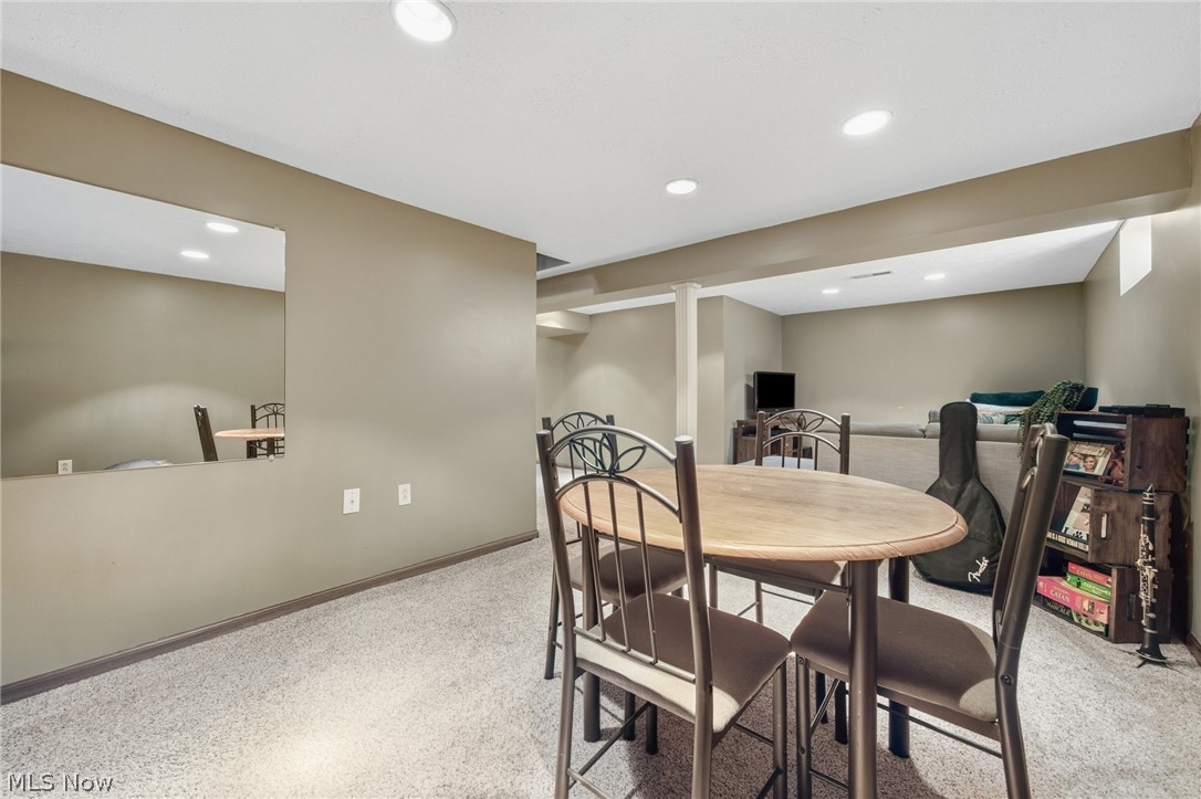 30019 Wellington Drive North Olmsted OH 44070