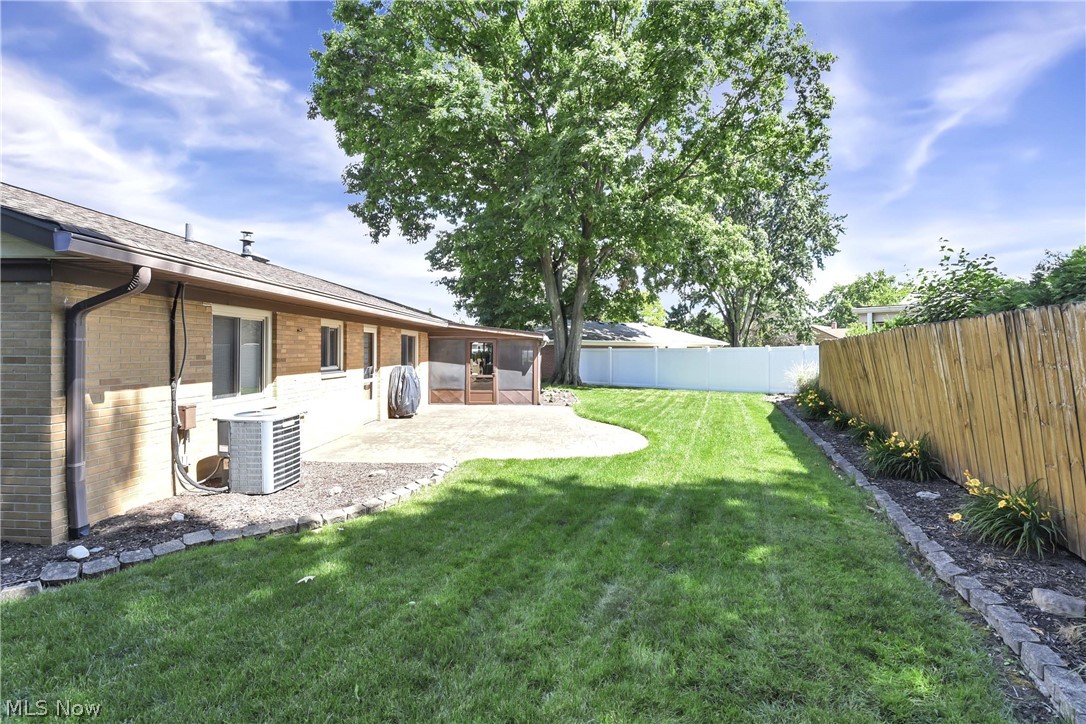 6518 Maplehurst Road North Olmsted OH 44070