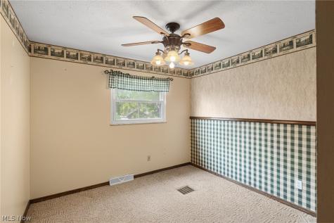 1012 Vivian Drive Grafton OH 44044