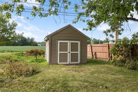1012 Vivian Drive Grafton OH 44044