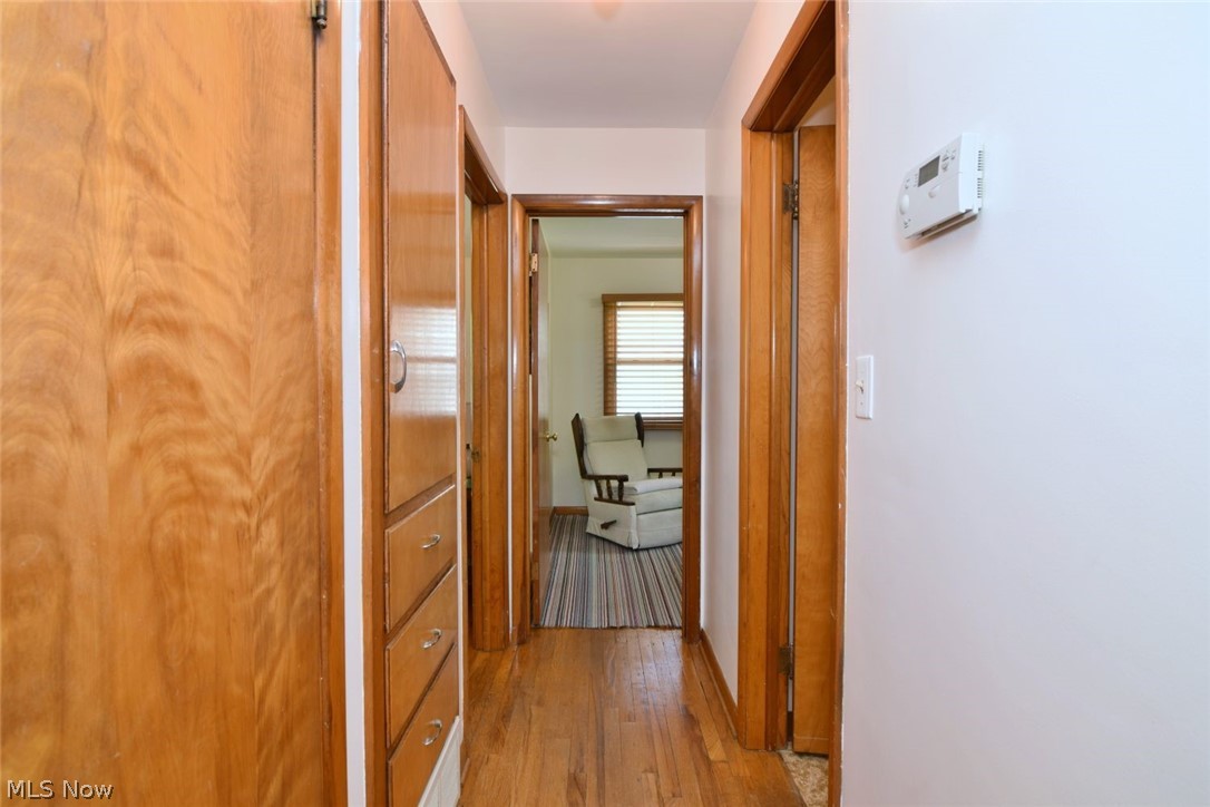 906 Davis Avenue Cuyahoga Falls OH 44221