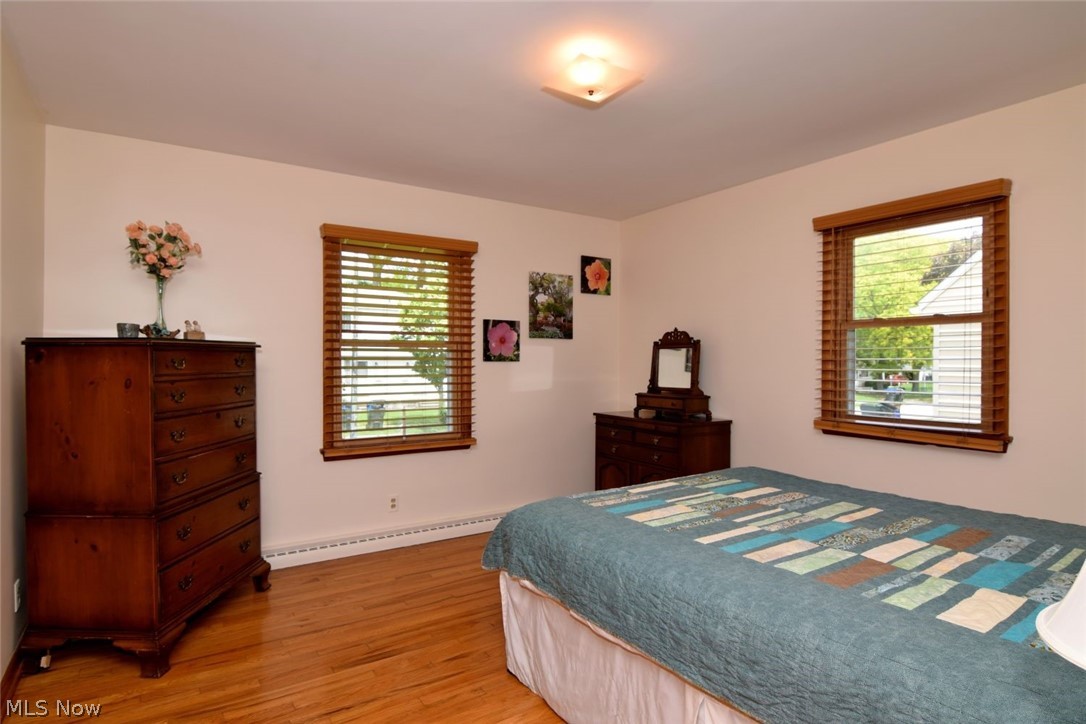 906 Davis Avenue Cuyahoga Falls OH 44221