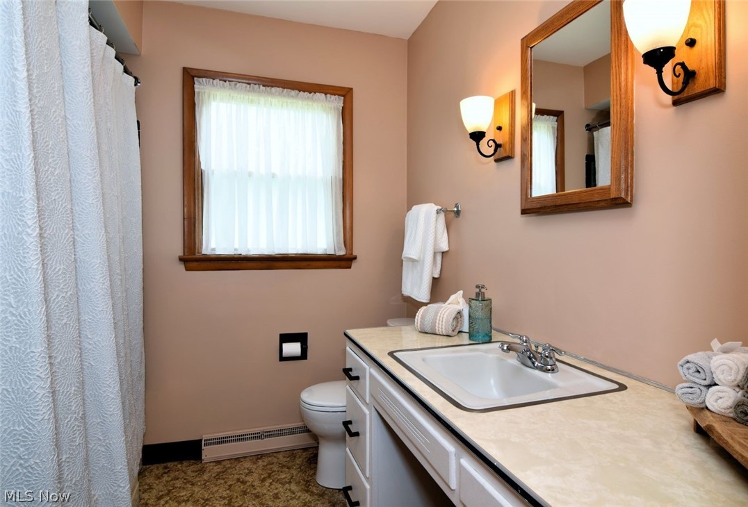 906 Davis Avenue Cuyahoga Falls OH 44221