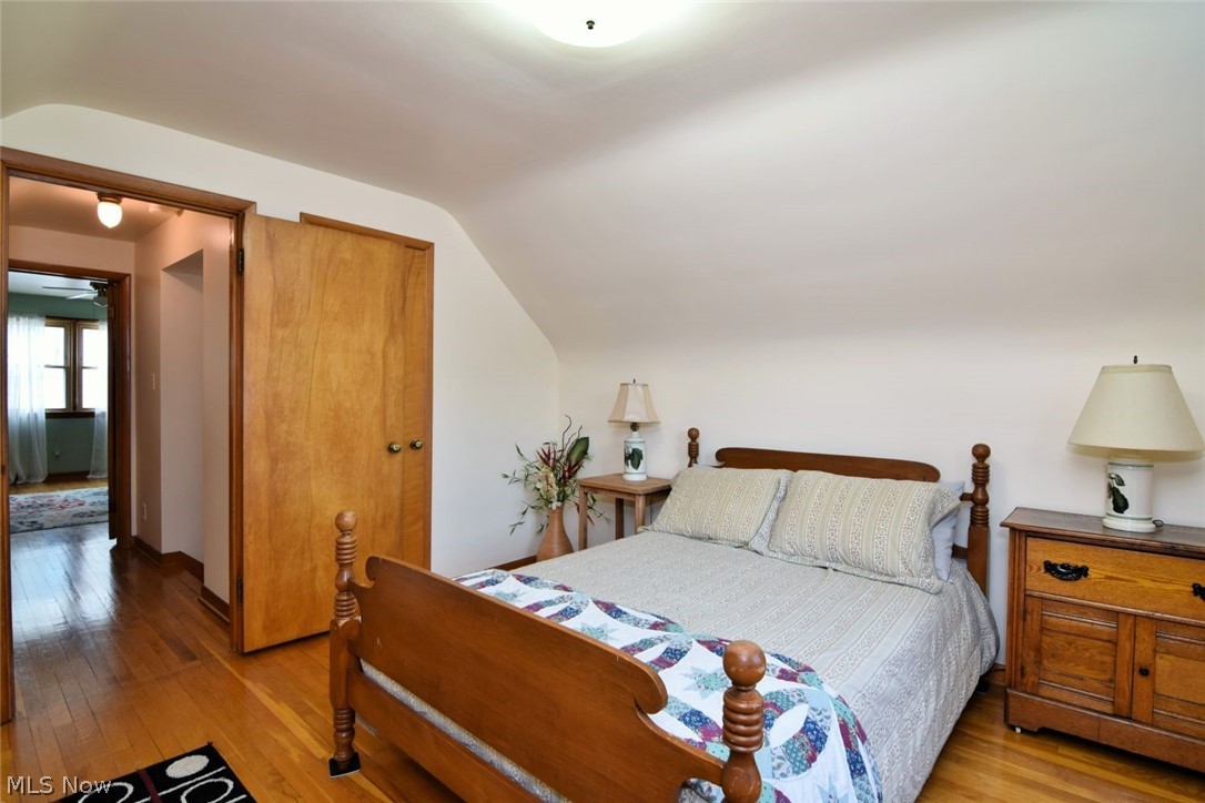 906 Davis Avenue Cuyahoga Falls OH 44221