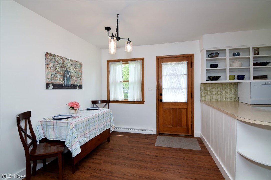 906 Davis Avenue Cuyahoga Falls OH 44221