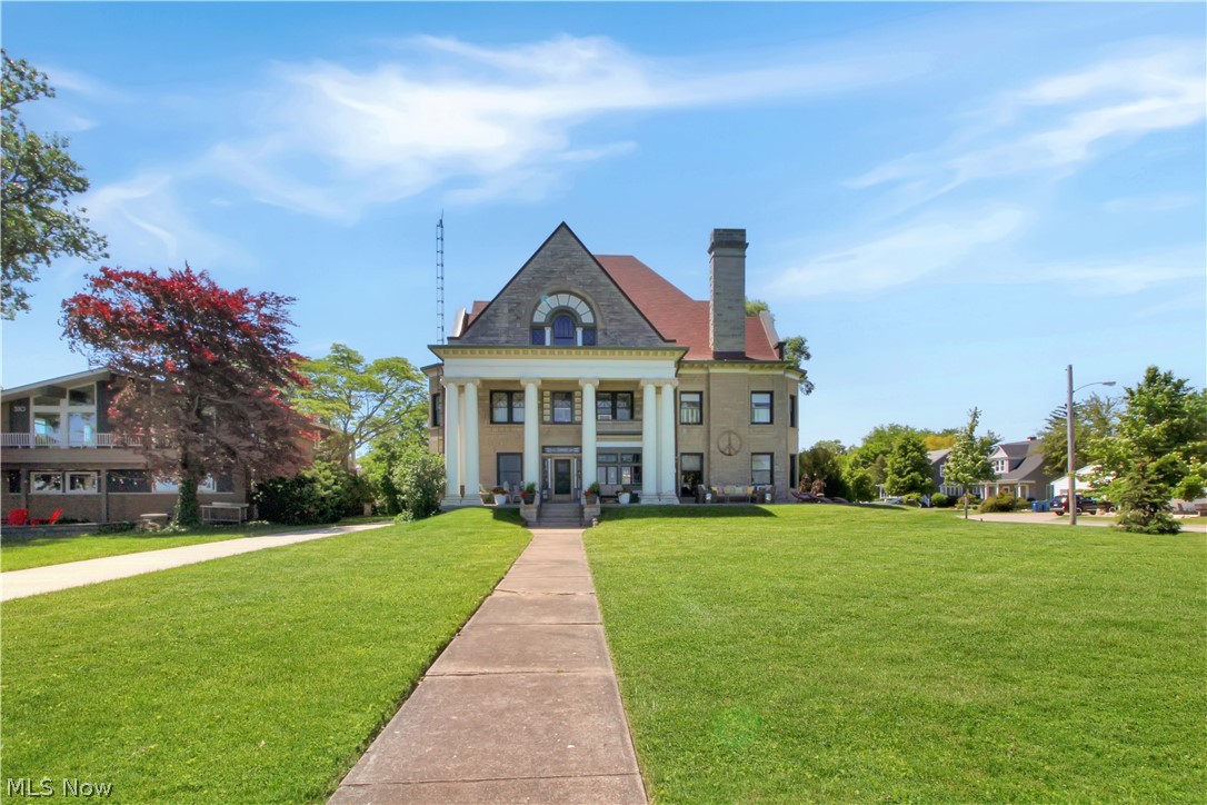 504 E Perry Street Port Clinton OH 43452