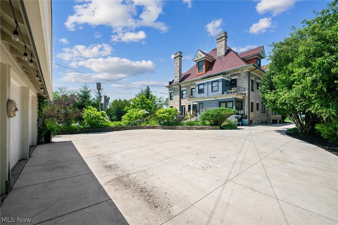 504 E Perry Street Port Clinton OH 43452