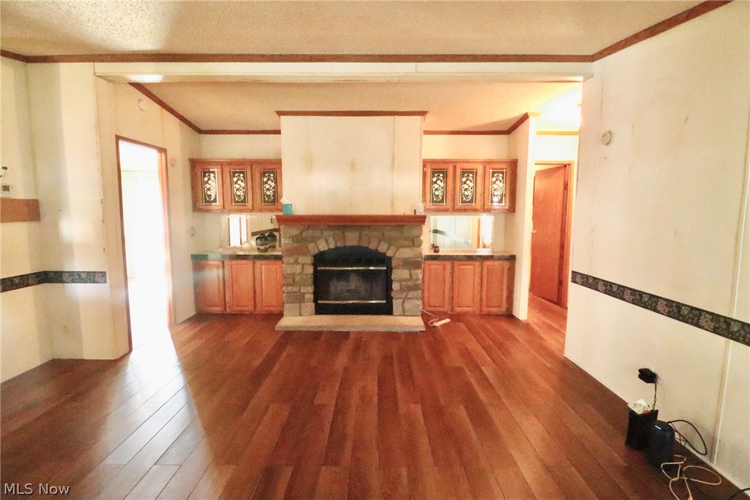 104 Russell Avenue Creston OH 44217