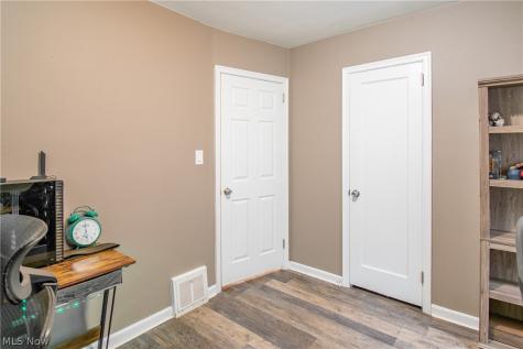 2447 24th Street Cuyahoga Falls OH 44223