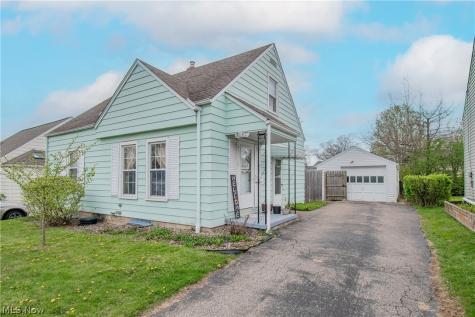 2447 24th Street Cuyahoga Falls OH 44223