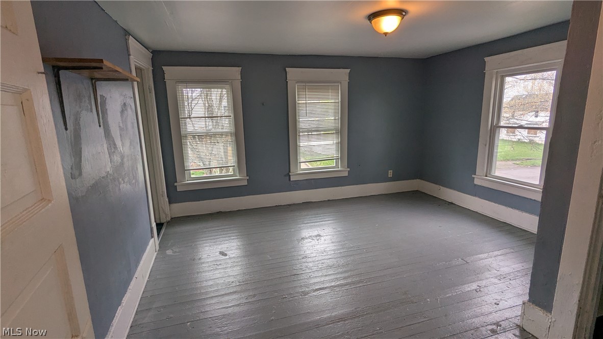 379 Homestead Street Akron OH 44306