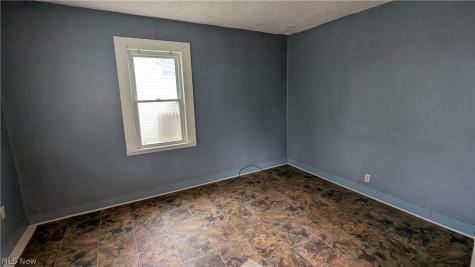 379 Homestead Street Akron OH 44306