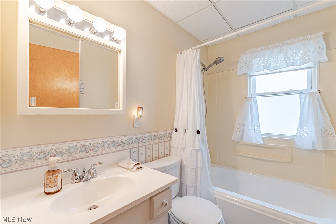 4512 Alpha Avenue Cleveland OH 44105
