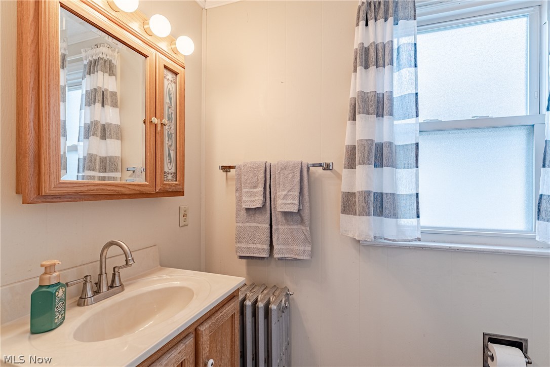 4512 Alpha Avenue Cleveland OH 44105
