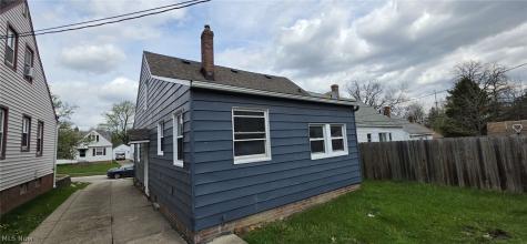 12304 Tonsing Drive Garfield Heights OH 44125