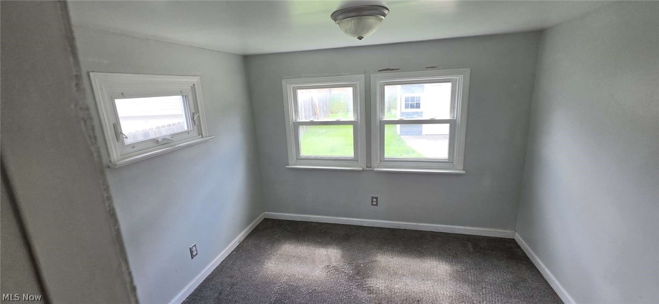 12304 Tonsing Drive Garfield Heights OH 44125