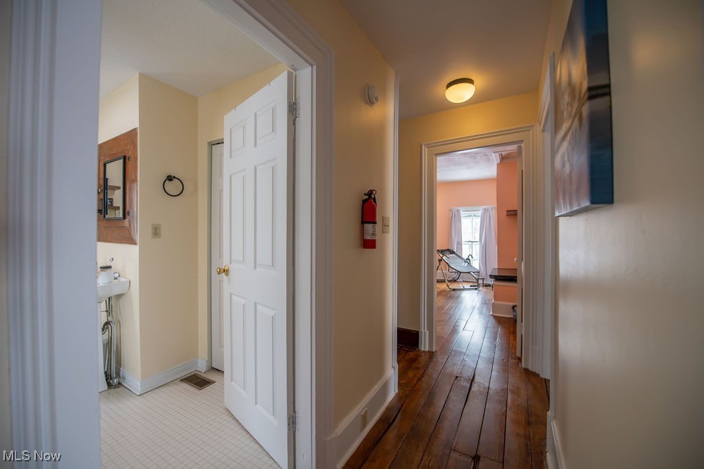 309 Donahey Avenue NE New Philadelphia OH 44663