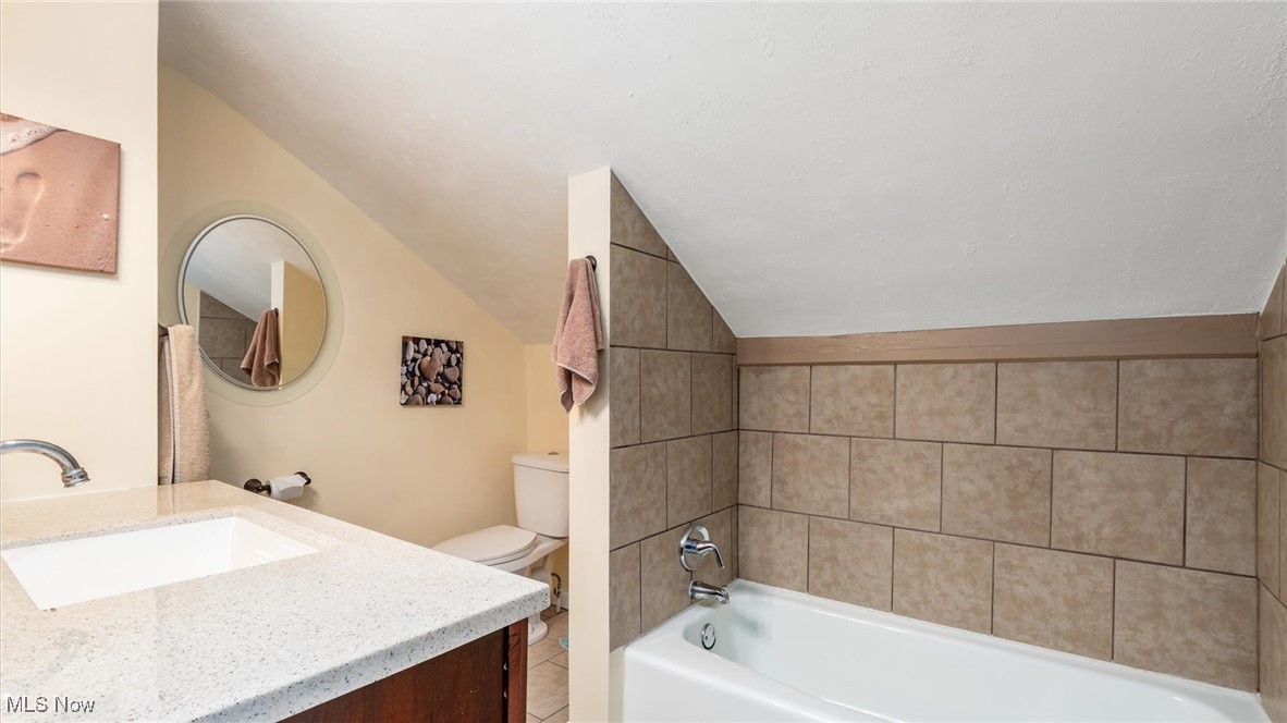 914 Taylor Avenue Cambridge OH 43725