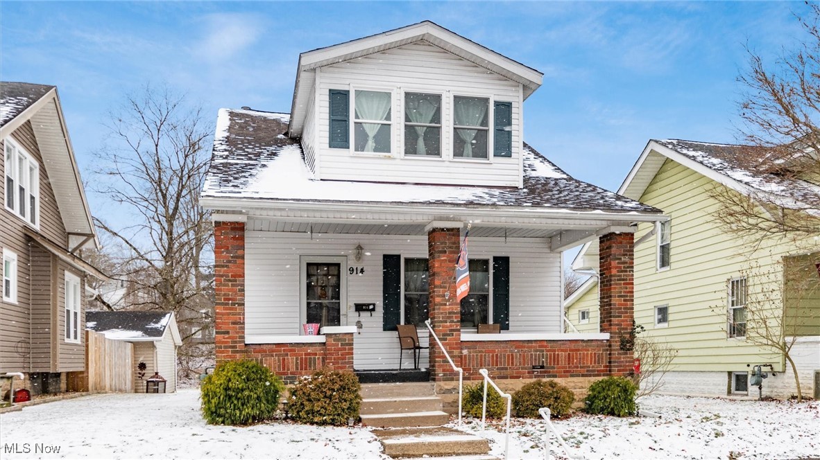914 Taylor Avenue Cambridge OH 43725